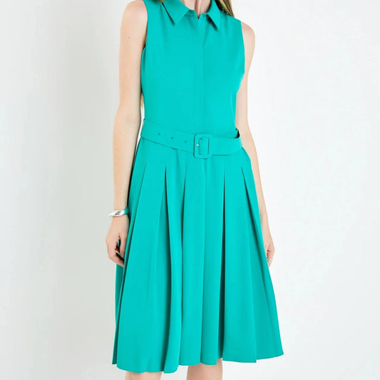 SALE | Sleeveless Pleated Midi Dress