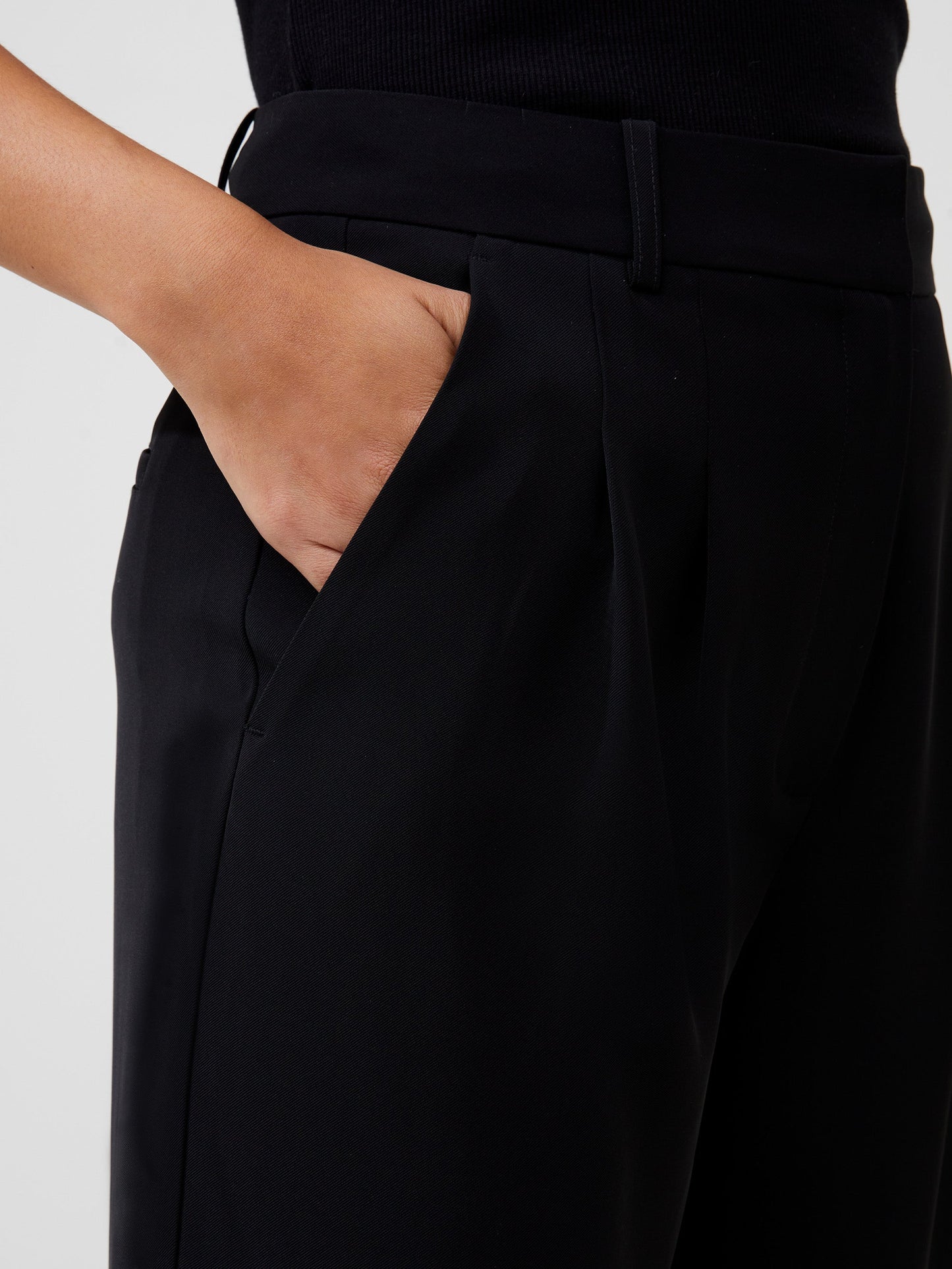 Harrie Suiting Trouser | Wide Leg Slacks | Blackout | French Connection