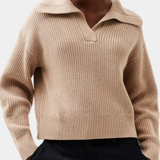 beige tan ribbed knit vneck pullover sweater with collar