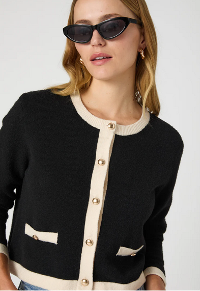 Vhari Contrast Cardigan | Colorblock Button Down Sweater | Black Classic Cream | French Connection